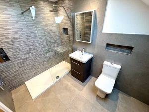 Photo 19- click for photo gallery